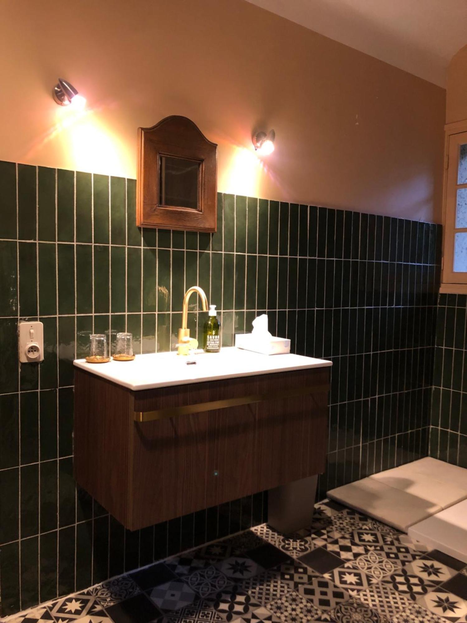 La Maison Aux Murs Anciens Et Ses Chambres Тарб Екстериор снимка